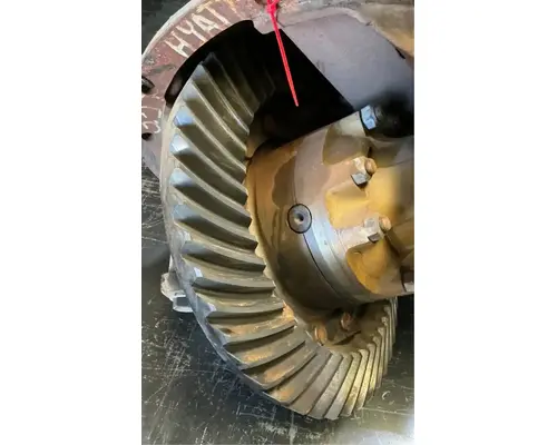 INTERNATIONAL RA57 Rear Rears (Tandem Rear or Single)