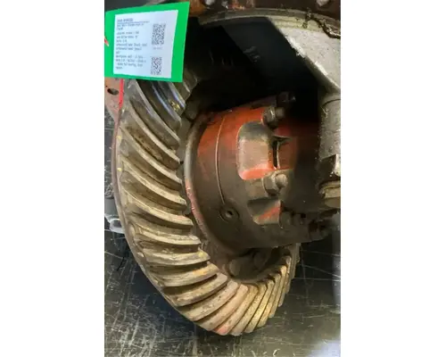 INTERNATIONAL RA57 Rear Rears (Tandem Rear or Single)