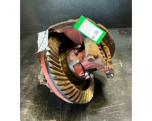 INTERNATIONAL RA57 Rear Rears (Tandem Rear or Single)