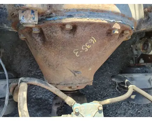 INTERNATIONAL RA57 Rear Rears (Tandem Rear or Single)