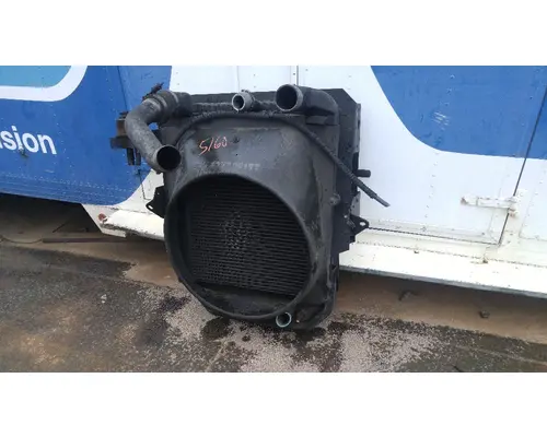 INTERNATIONAL RE3000 Intercooler