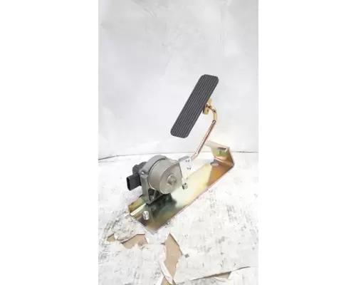INTERNATIONAL RE Accelerator Parts