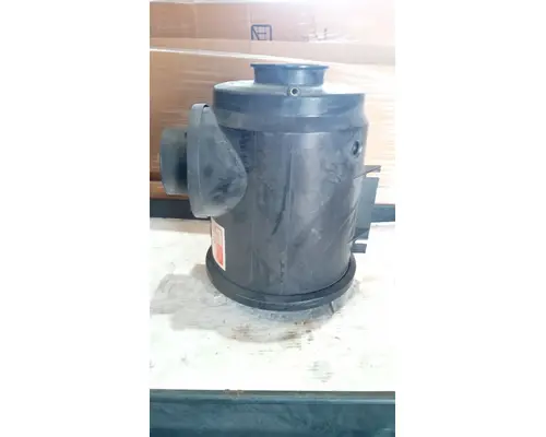 INTERNATIONAL RE Air Cleaner