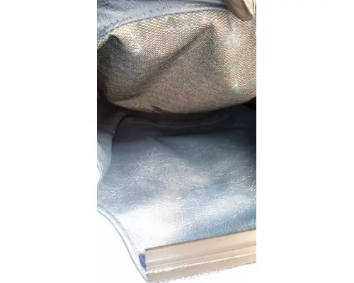 INTERNATIONAL RE Seat, Front