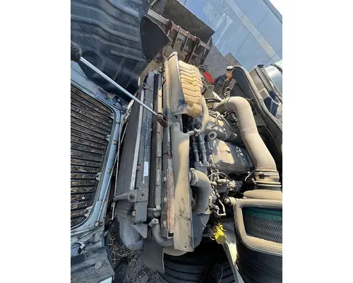 INTERNATIONAL RF027 Radiator