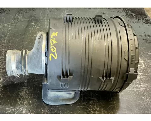 INTERNATIONAL RH613 Air Cleaner