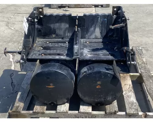 INTERNATIONAL RH613 Battery Box