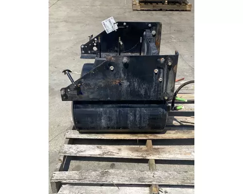 INTERNATIONAL RH613 Battery Box