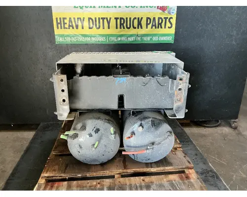 INTERNATIONAL RH613 Battery Boxes