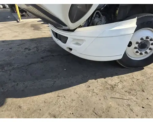 INTERNATIONAL RH613 Bumper Assembly, Front