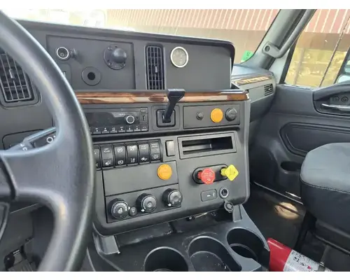 INTERNATIONAL RH613 Cab Assembly