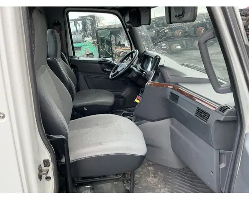 INTERNATIONAL RH613 Cab Assembly