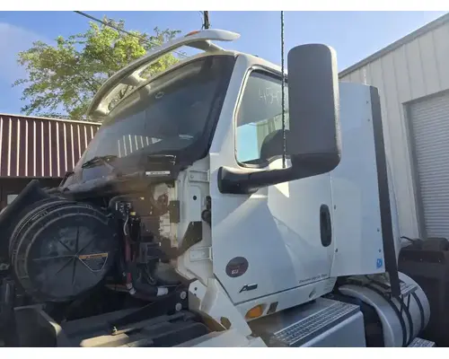 INTERNATIONAL RH613 Cab Assembly