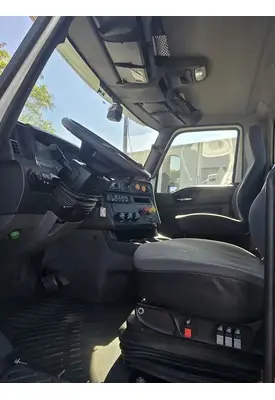 INTERNATIONAL RH613 Cab Assembly