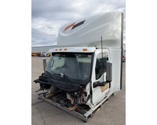 INTERNATIONAL RH613 Cab