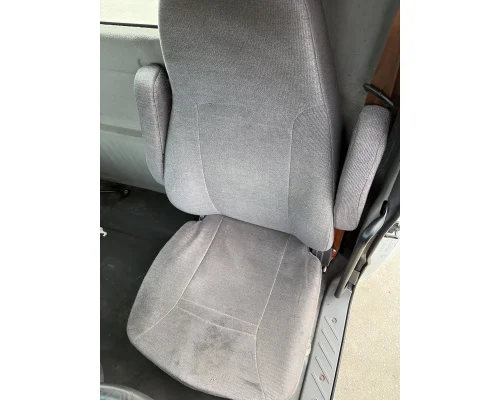 INTERNATIONAL RH613 Cab