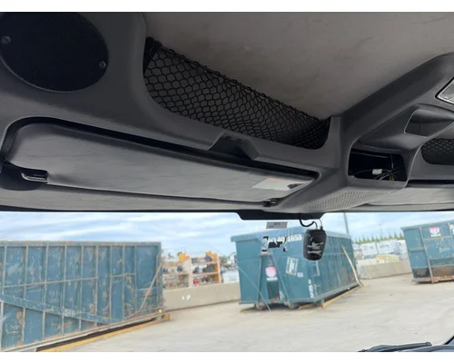 INTERNATIONAL RH613 Cab