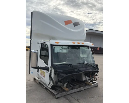 INTERNATIONAL RH613 Cab