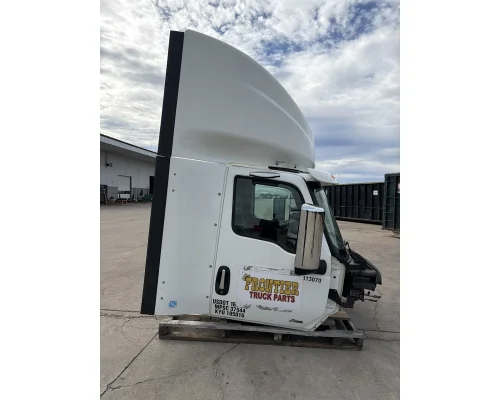 INTERNATIONAL RH613 Cab