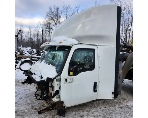 INTERNATIONAL RH613 Cab