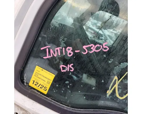 INTERNATIONAL RH613 Cab