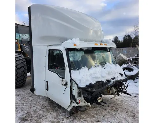 INTERNATIONAL RH613 Cab