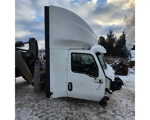 INTERNATIONAL RH613 Cab