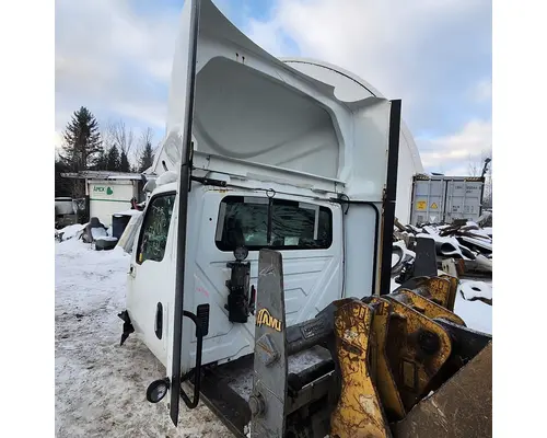 INTERNATIONAL RH613 Cab