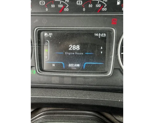 INTERNATIONAL RH613 Complete Vehicle
