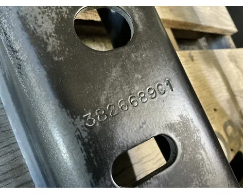 INTERNATIONAL RH613 Crossmember