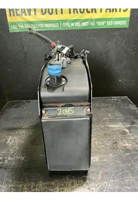 INTERNATIONAL RH613 DEF Tank