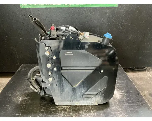 INTERNATIONAL RH613 DEF Tank