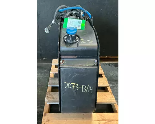 INTERNATIONAL RH613 DEF Tank