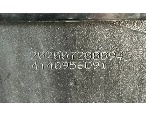 INTERNATIONAL RH613 DEF Tank