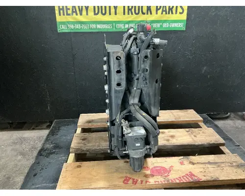 INTERNATIONAL RH613 DEF Tank