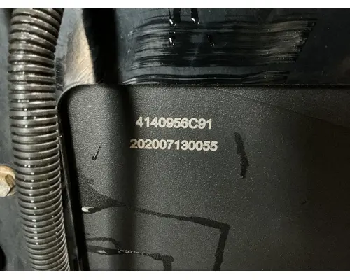 INTERNATIONAL RH613 DEF Tank