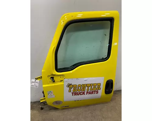 INTERNATIONAL RH613 Door Assembly, Front