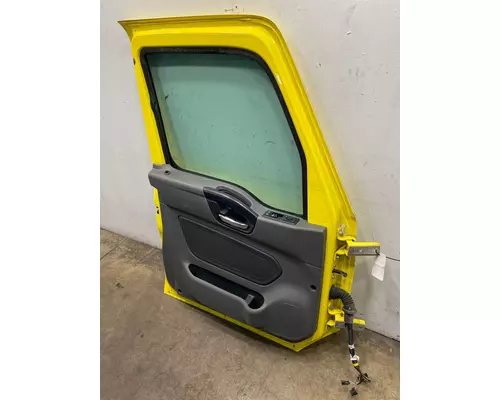 INTERNATIONAL RH613 Door Assembly, Front