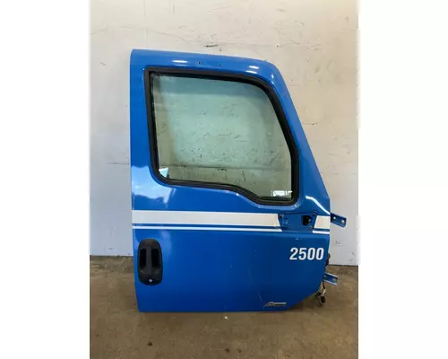 INTERNATIONAL RH613 Door Assembly, Front