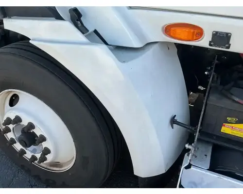 INTERNATIONAL RH613 Fender Extension