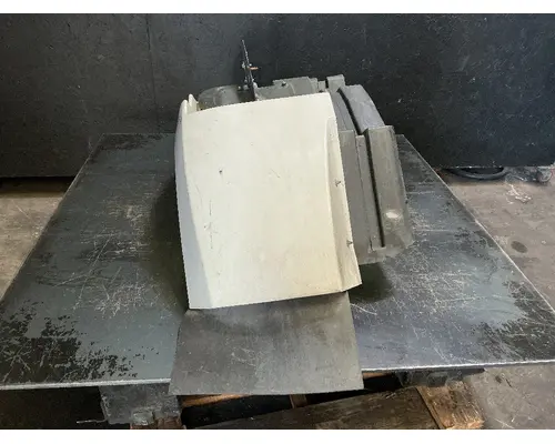 INTERNATIONAL RH613 Fender Extension