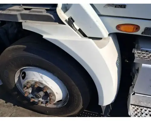 INTERNATIONAL RH613 Fender Extension