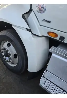 INTERNATIONAL RH613 Fender Extension