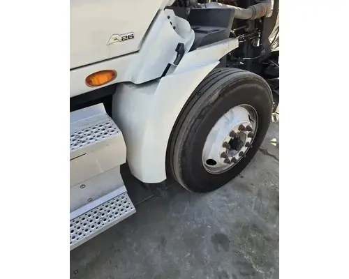 INTERNATIONAL RH613 Fender Extension