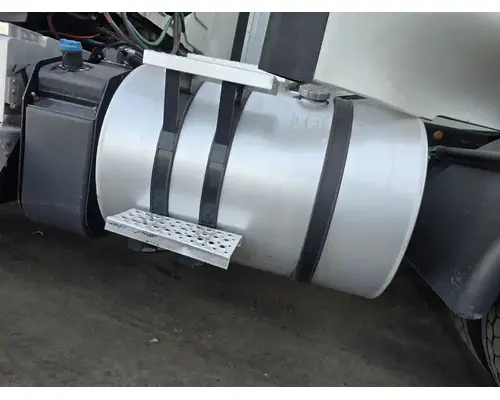 INTERNATIONAL RH613 Fuel Tank