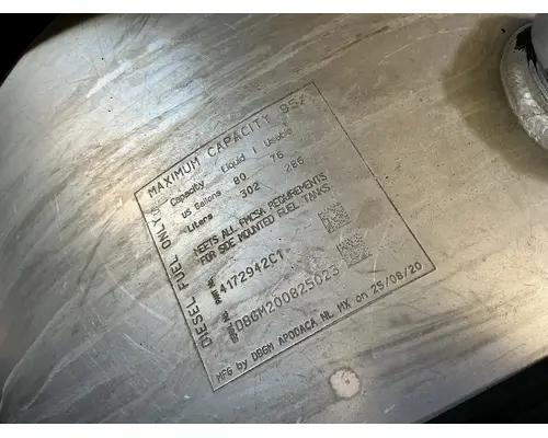 INTERNATIONAL RH613 Fuel Tank