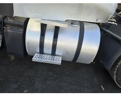 INTERNATIONAL RH613 Fuel Tank