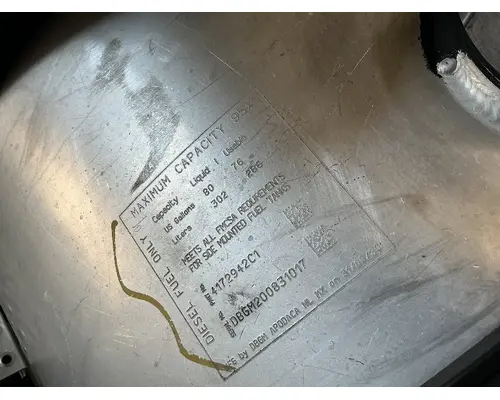 INTERNATIONAL RH613 Fuel Tank