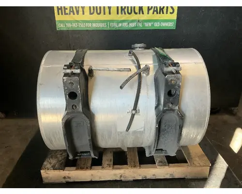 INTERNATIONAL RH613 Fuel Tank
