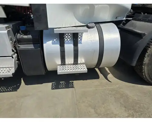 INTERNATIONAL RH613 Fuel Tank